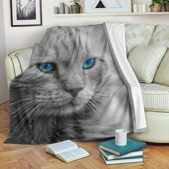 Blue Eye Cat Sherpa Fleece Blanket