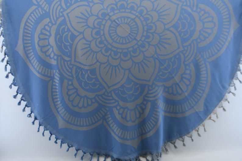 Blue Mandala Flower Pattern Printed Round Beach Towel