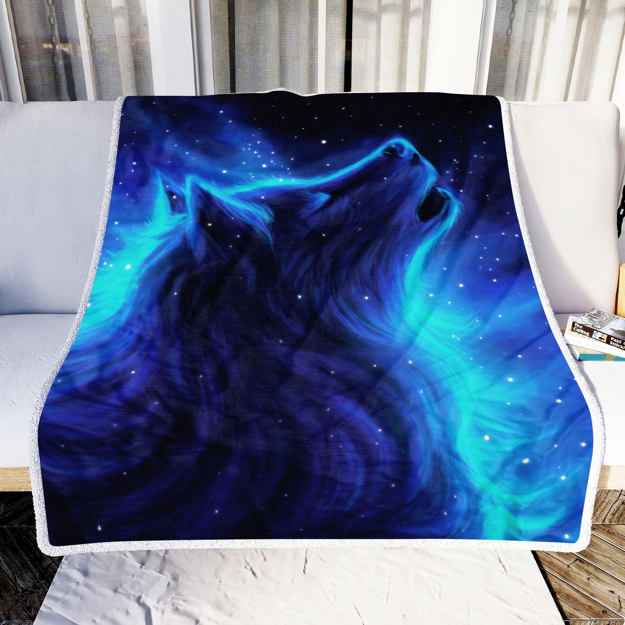Blue Wolf Art Fleece Blanket