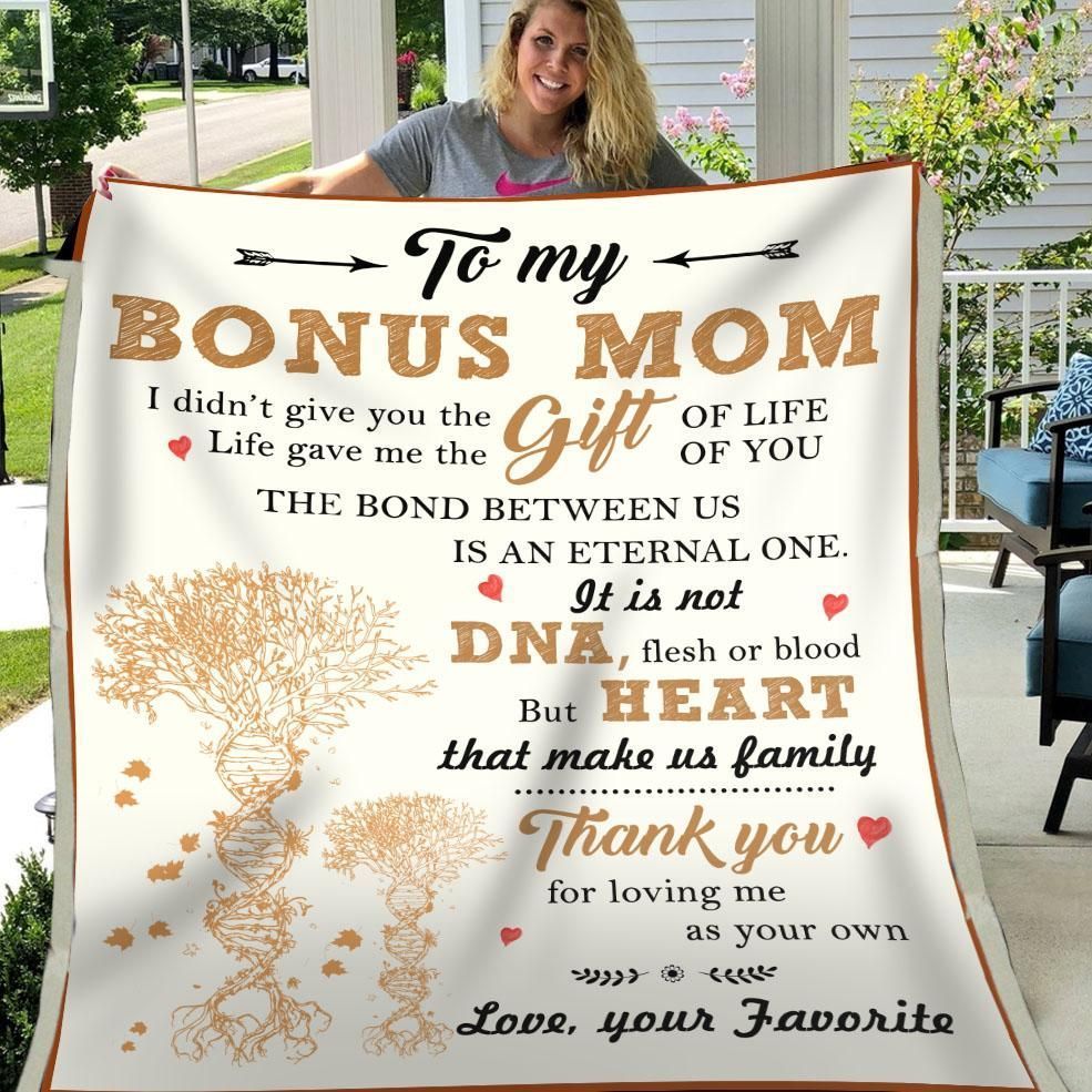 Bonus Mom Thanks For Loving Me As Your Own Sherpa Fleece Blanket