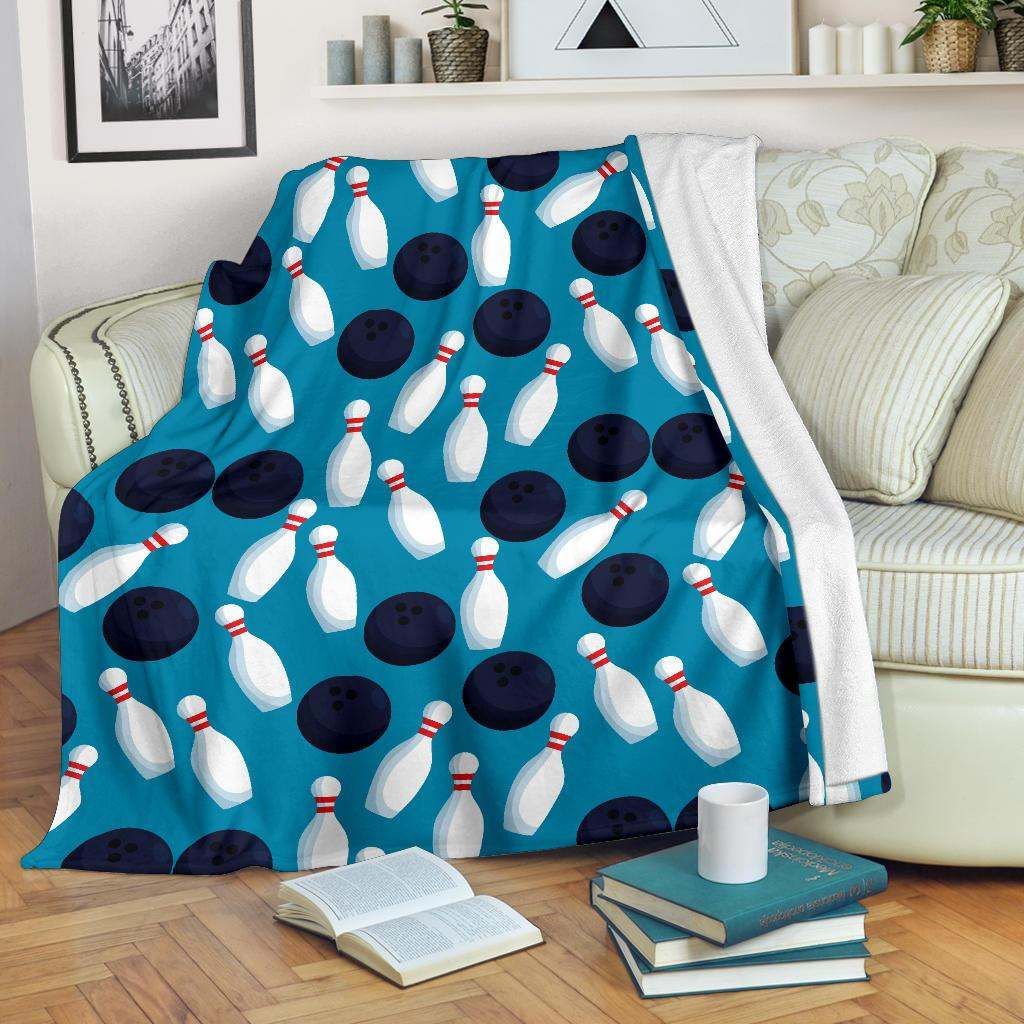 Bowling Pin Pattern Sherpa Fleece Blanket