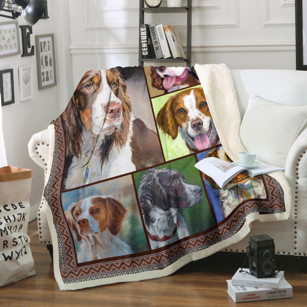 Brittany Dog Sherpa Fleece Blanket