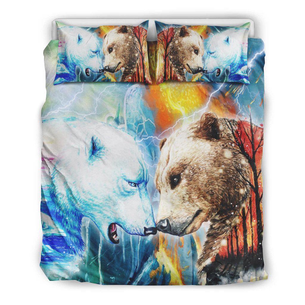 Brown Bear Vs White Bear Encounter Bedding Set