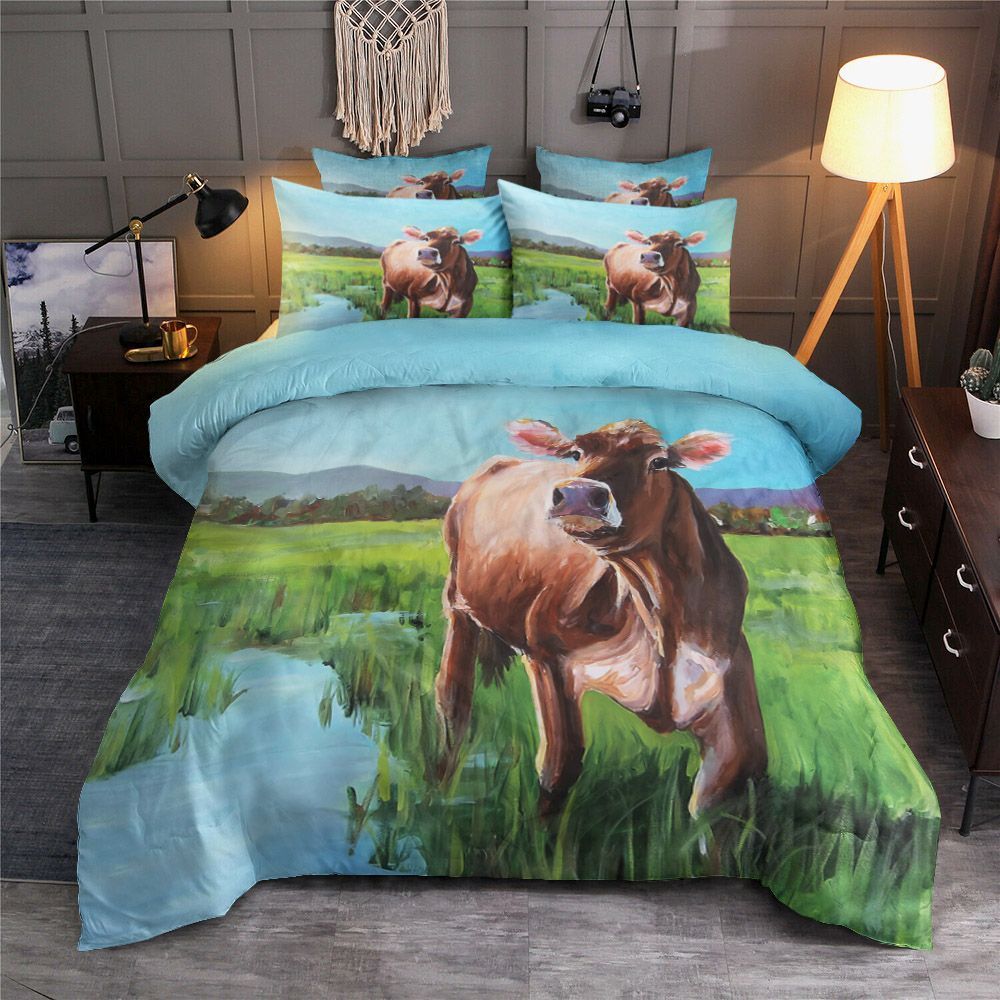 Brown Cow And Green Field Bedding Set