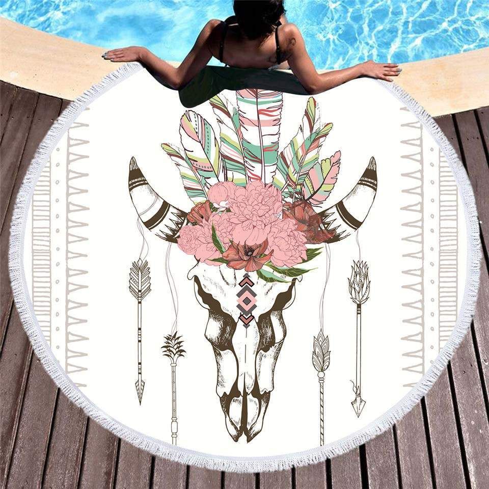 Bull Skull And Feathers Printed Round Beach Towel