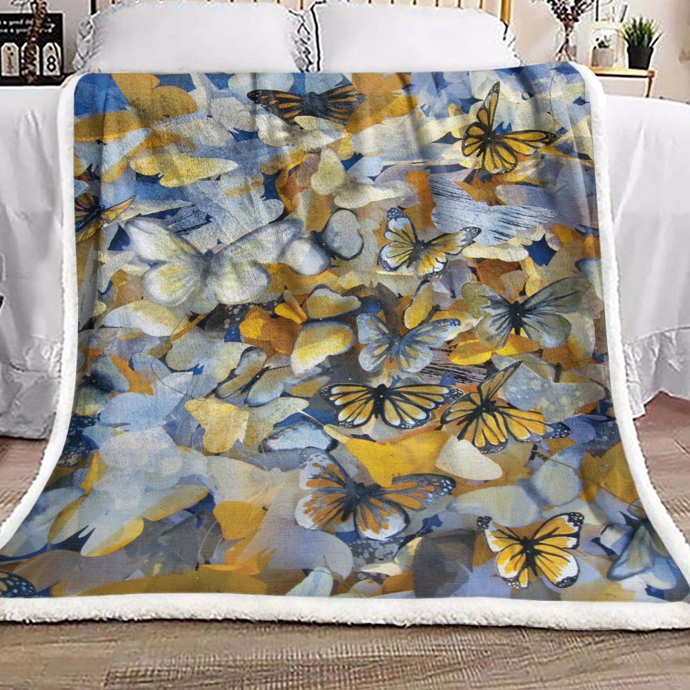 Butterfly Sherpa Fleece Blanket