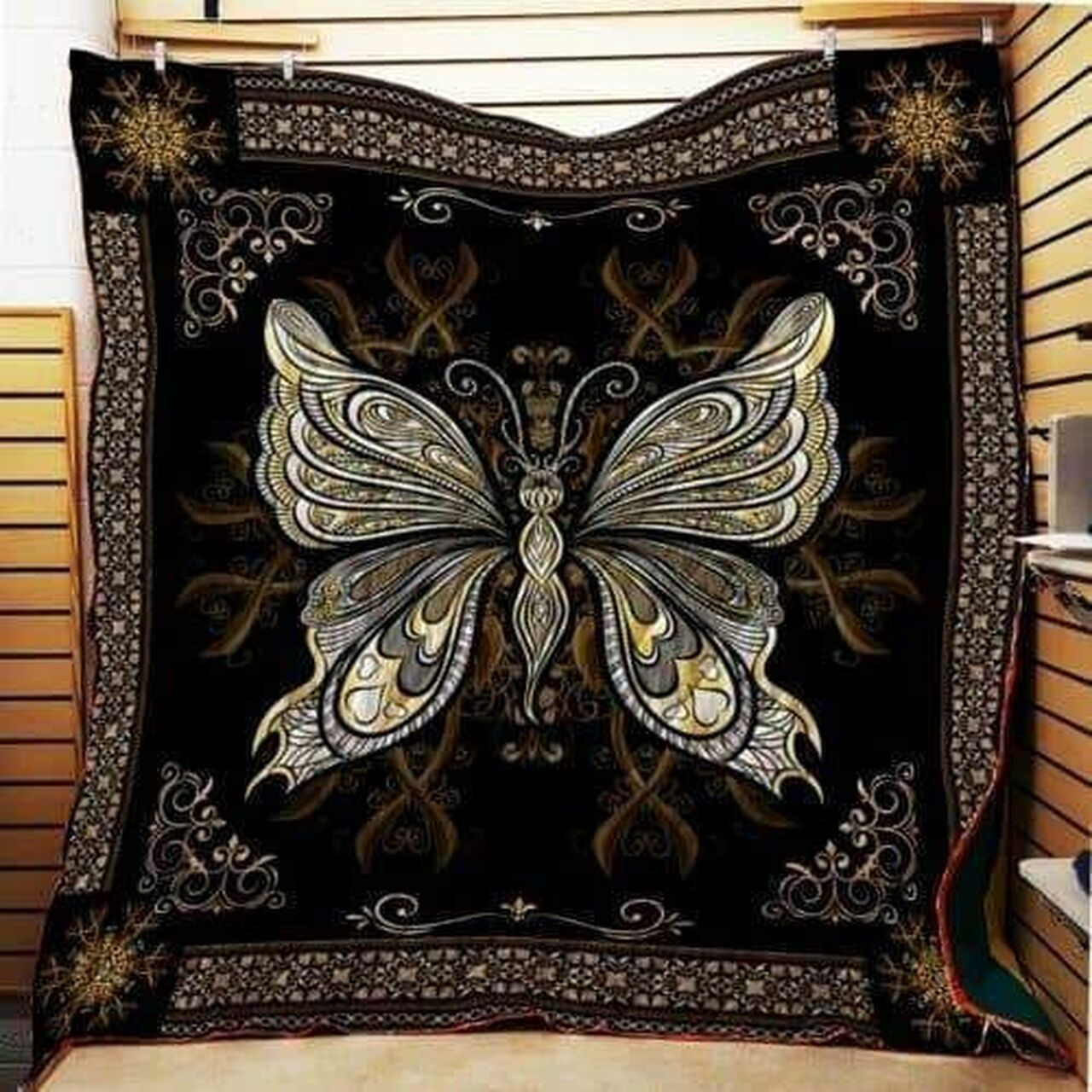 Butterfly DTC1212833 Quilt Blanket