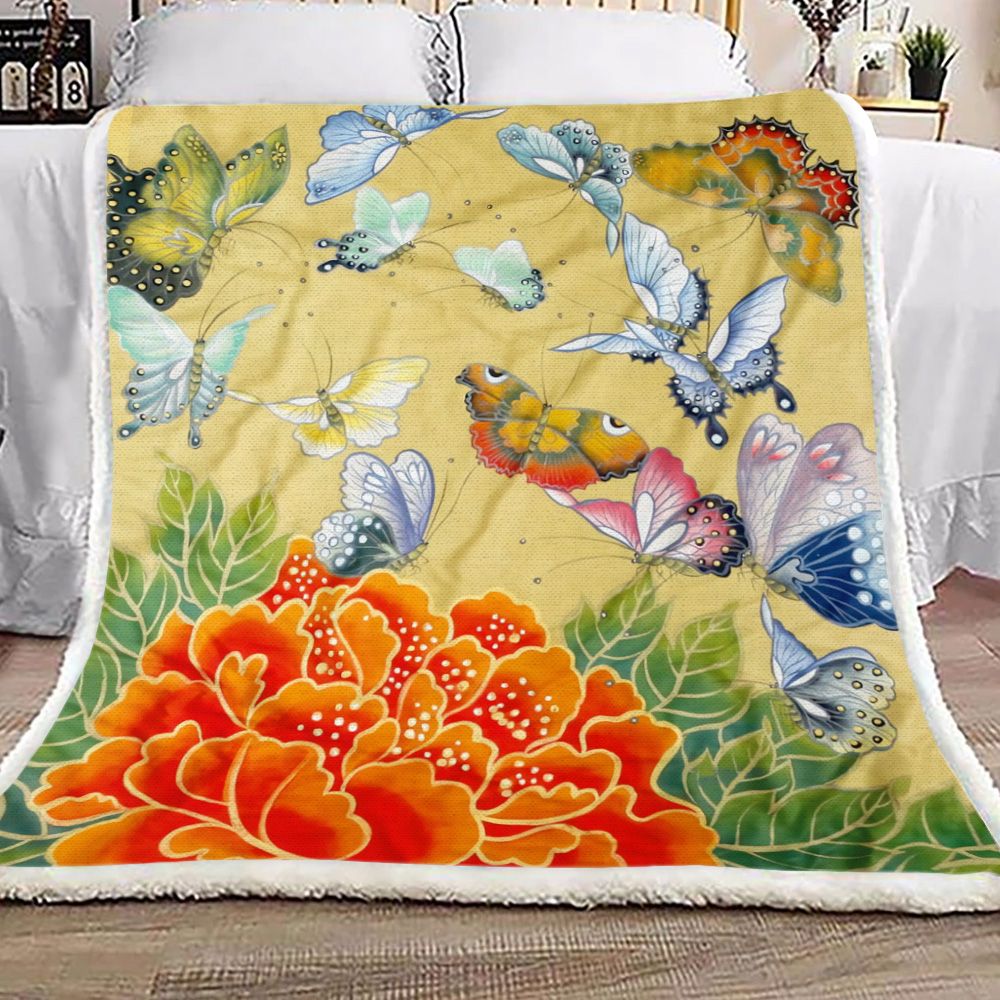 Butterfly Flower Fleece Blanket