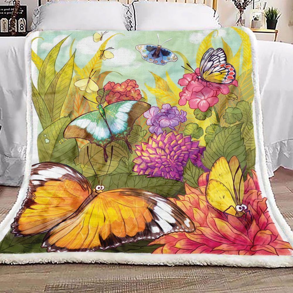 Butterfly Flower Summer Fleece Blanket