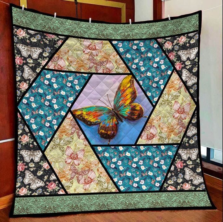 Butterfly Flowers DTC2311798 Quilt Blanket