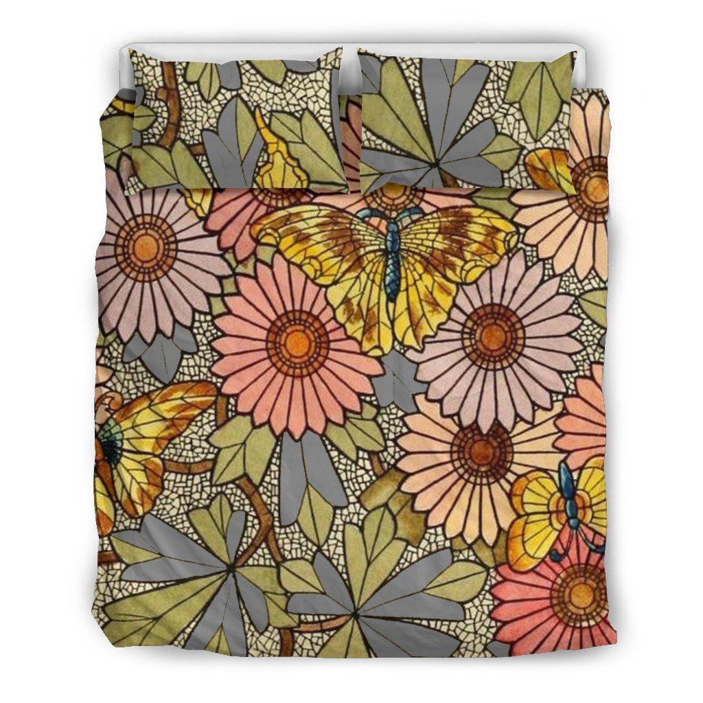 Butterfly Flowerthemed Bedding Set