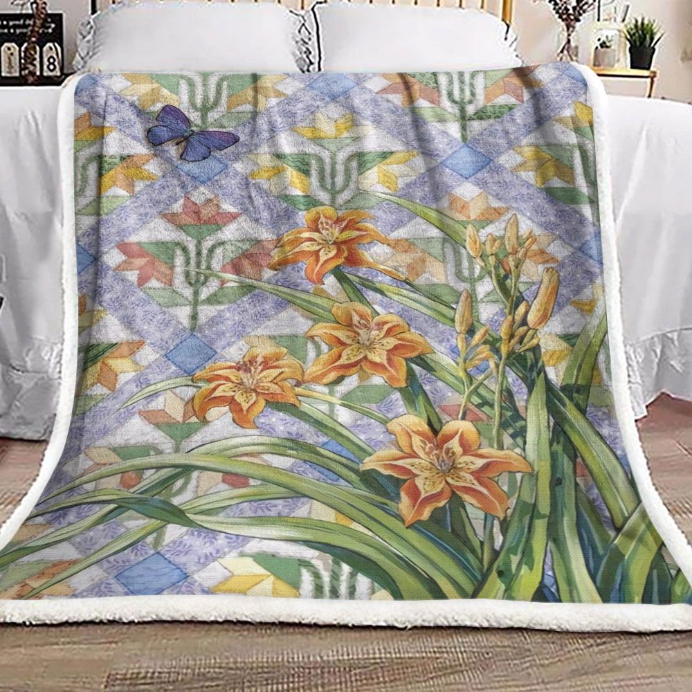 Butterfly Lily Flower Sherpa Fleece Blanket
