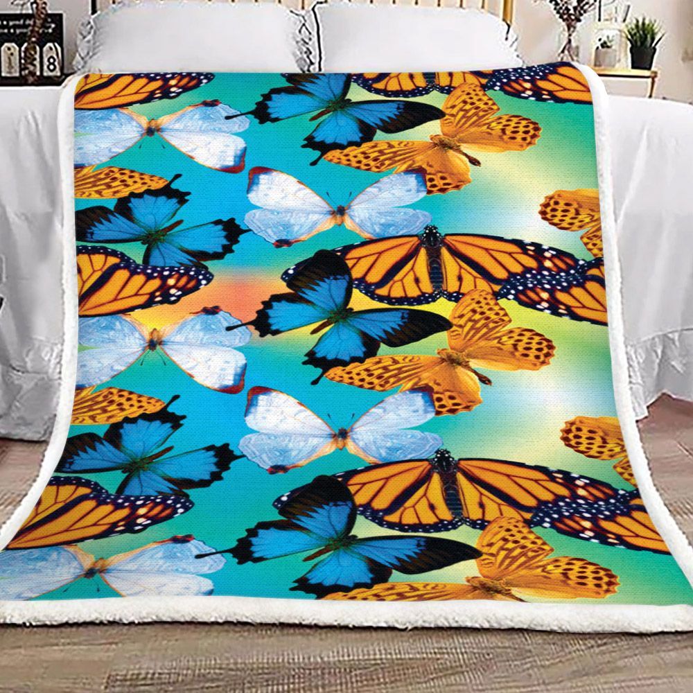 Butterfly Sherpa Fleece Blanket