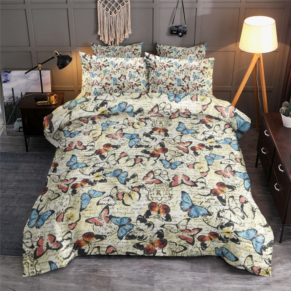 Butterfly Pattern Bedding Set