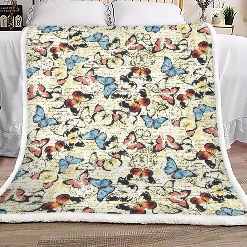 Butterfly Pattern Sherpa Fleece Blanket