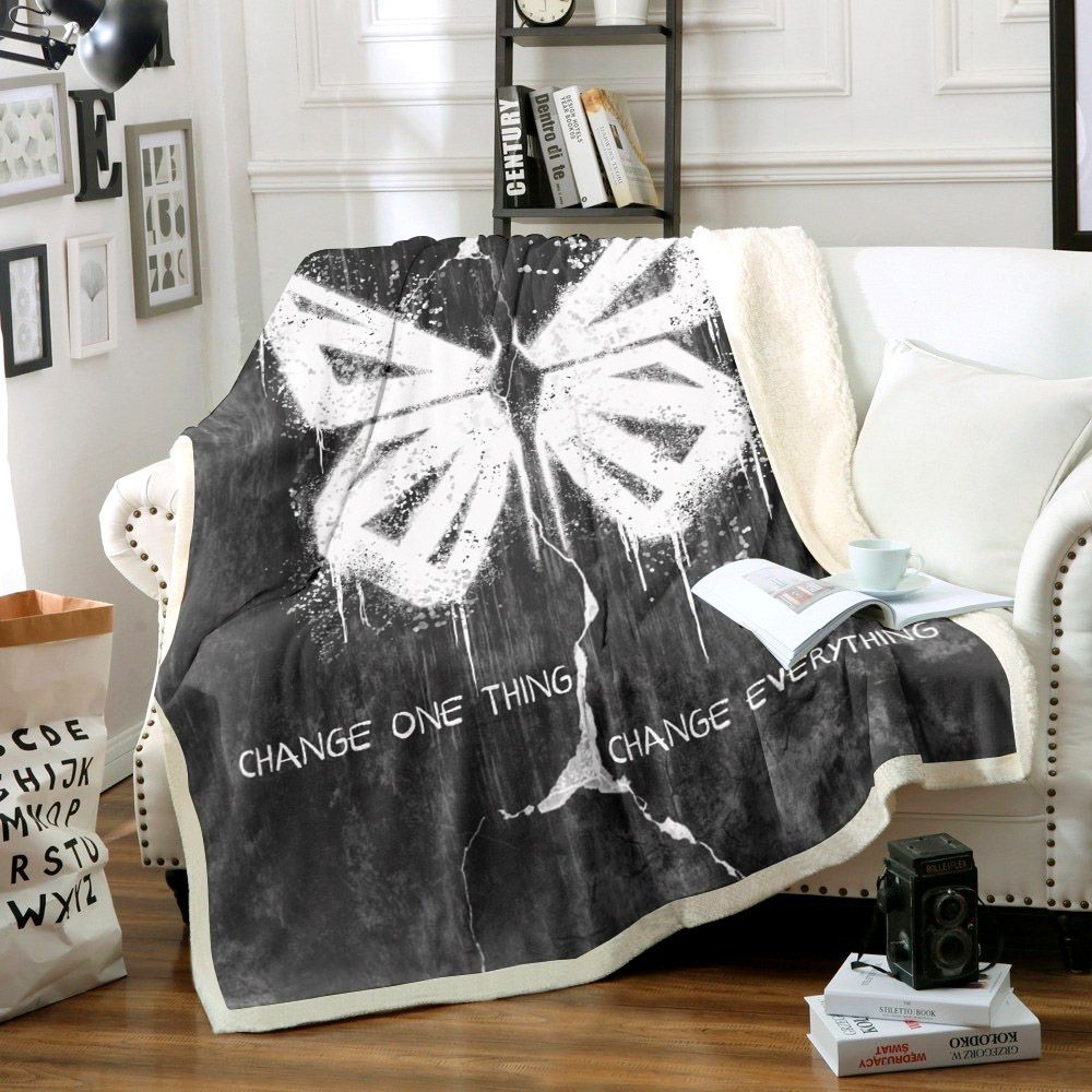 Butterfly Sherpa Fleece Blanket