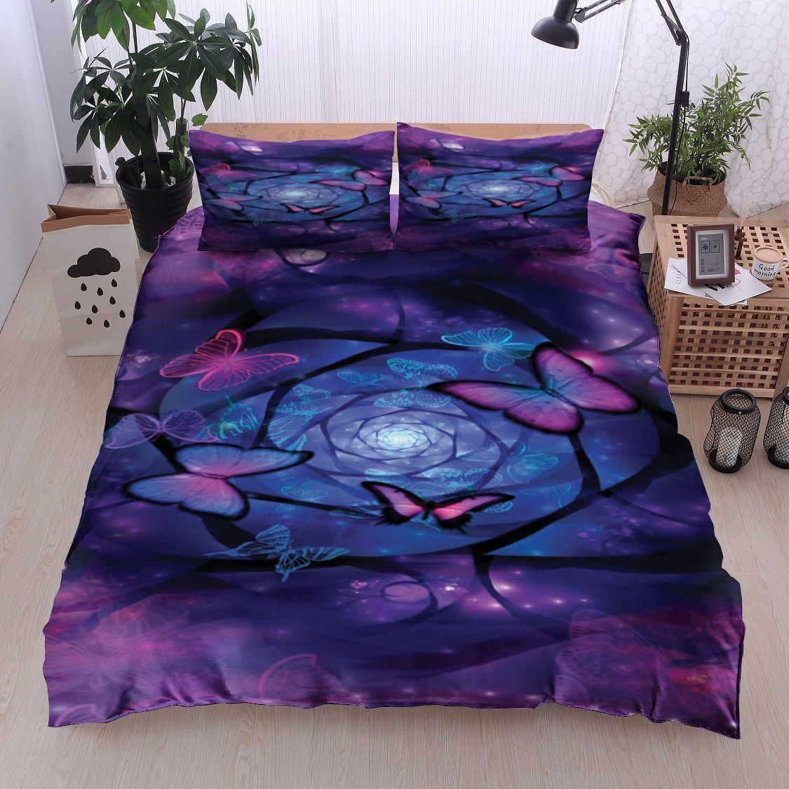 Butterfly Violet Bedding Set