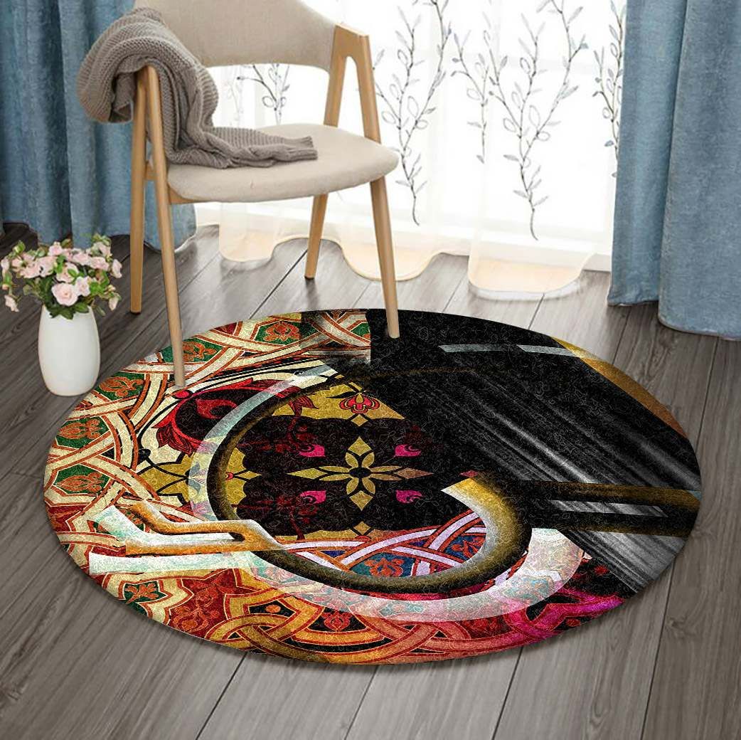 Calligraphy Round Carpet