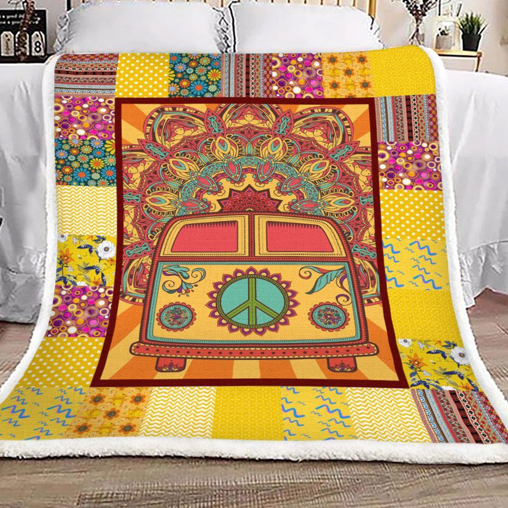 Camping Sherpa Fleece Blanket