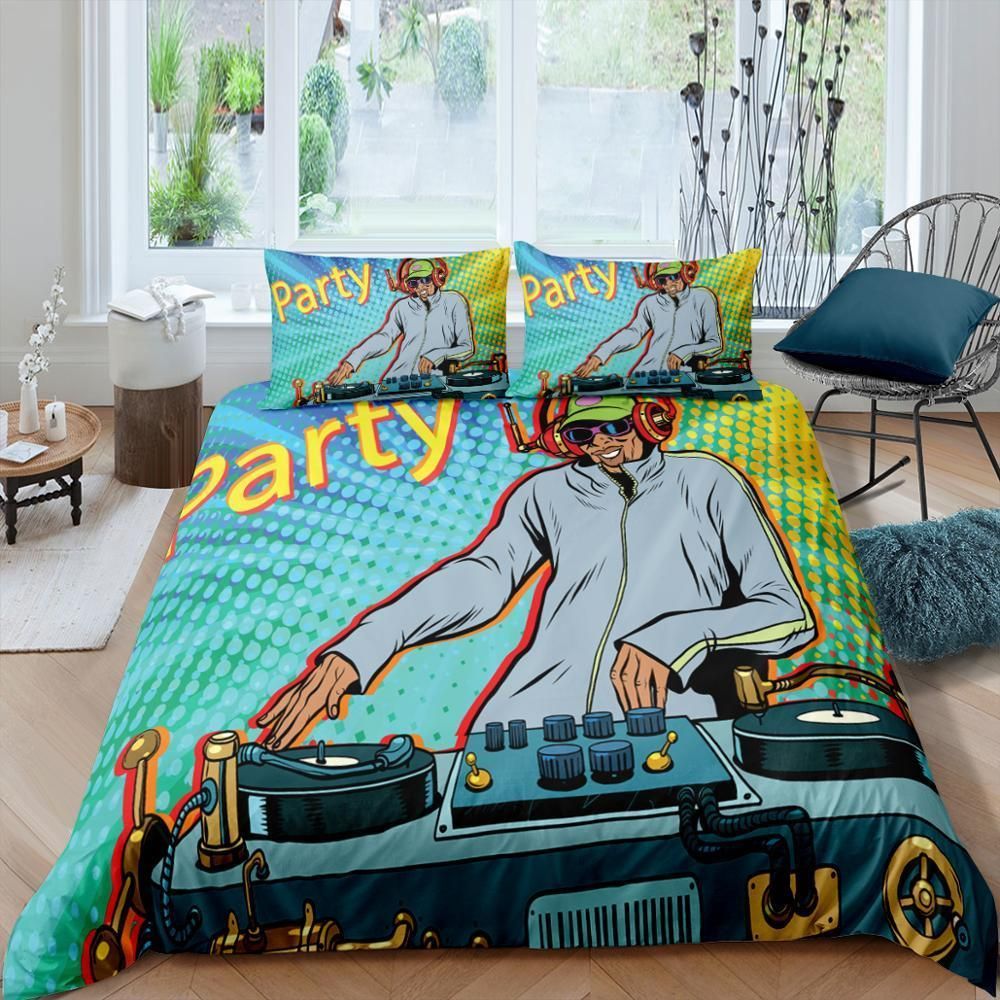 Cartooned Party Dj Bedding Set