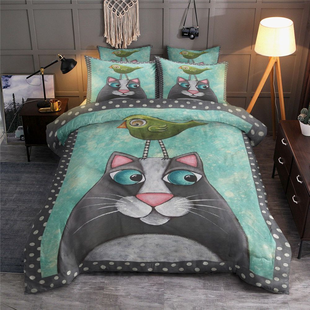 Cat And Bird Bedding Set