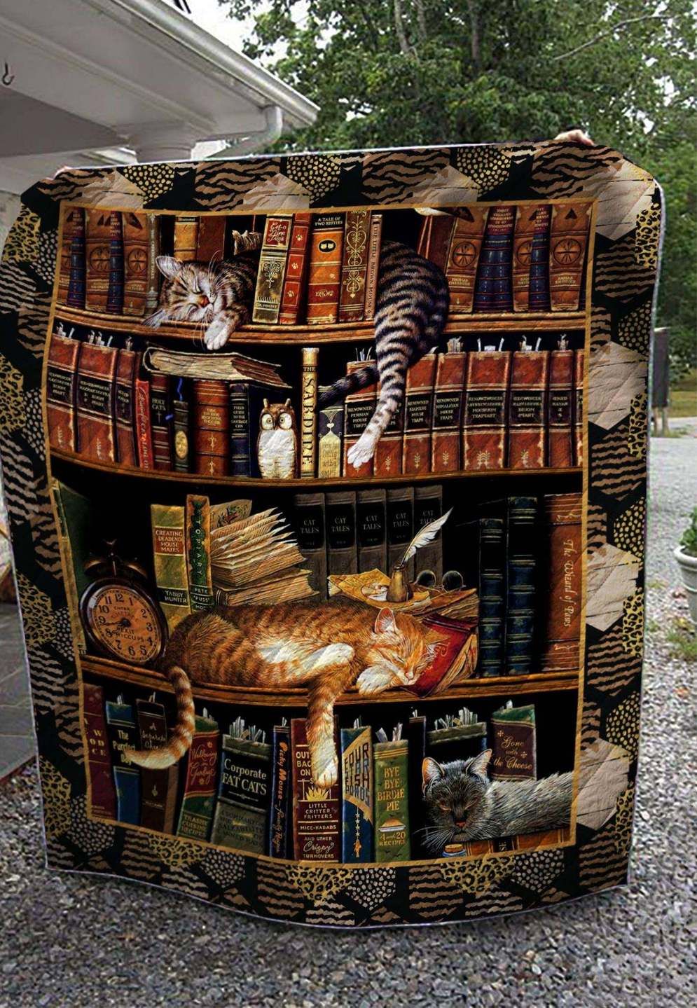 Cat And Book CLT1810052H Quilt Blanket