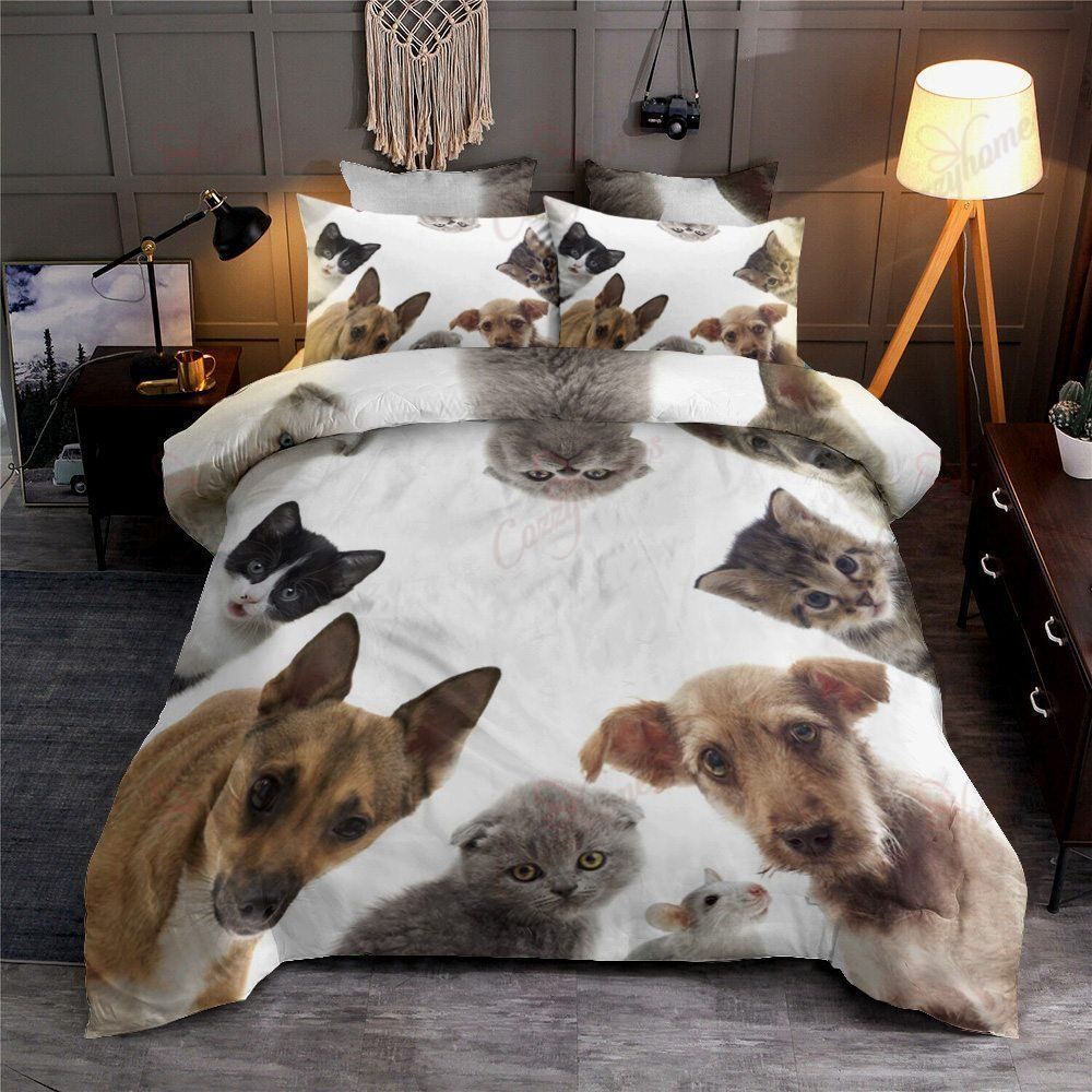 Cat And Dog Bedding Set