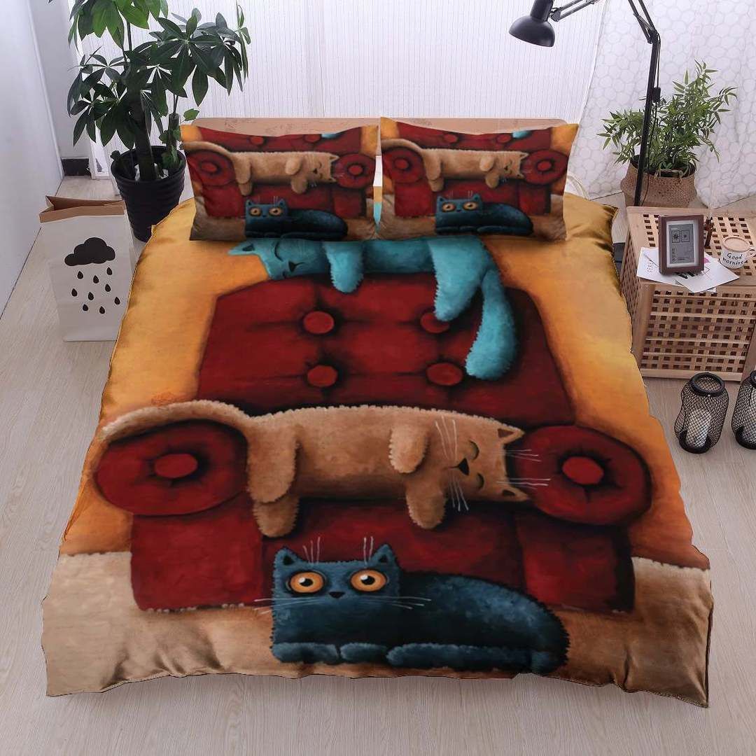Cat And Red Sofa Bedding Set
