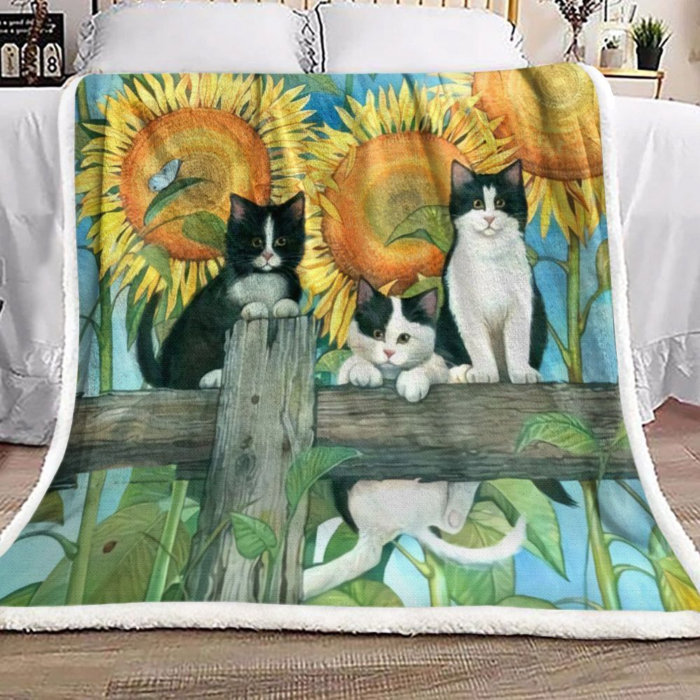 Cat And Sunflower Sherpa Fleece Blanket