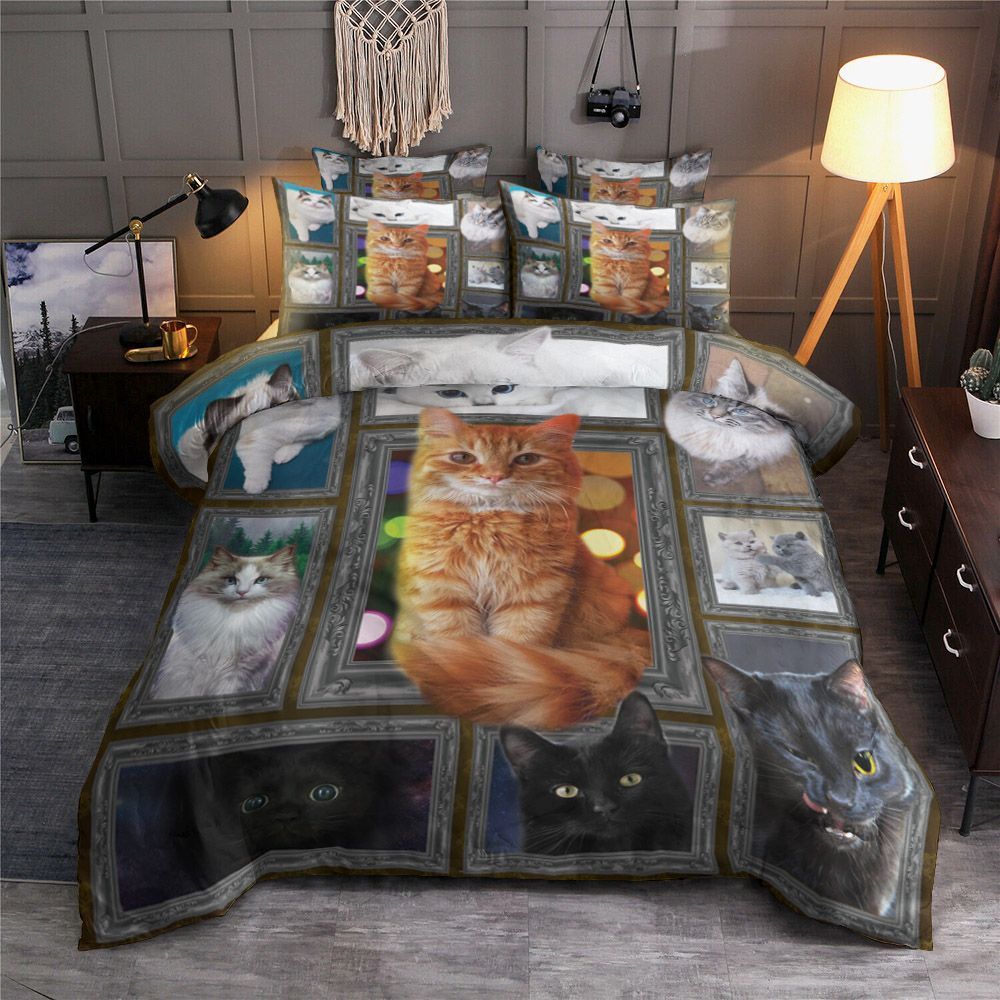 Cat Black White Galaxy Bedding Set