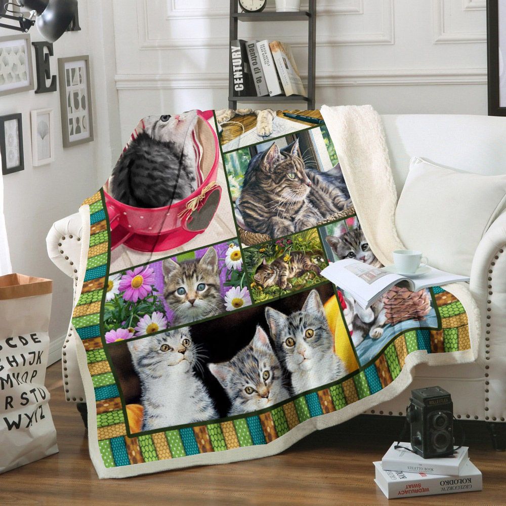 Cat Sherpa Fleece Blanket