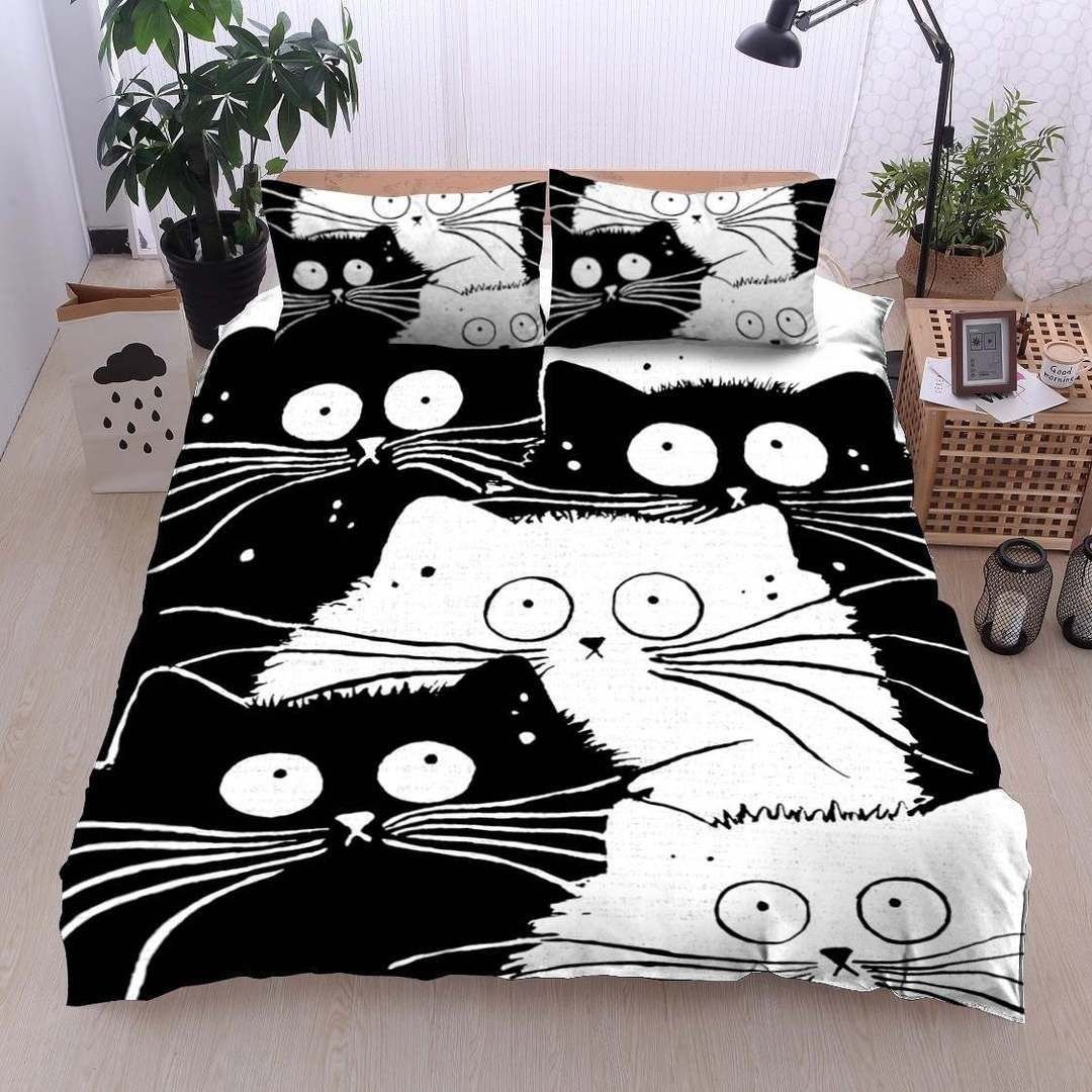 Cat Den Bedding Set