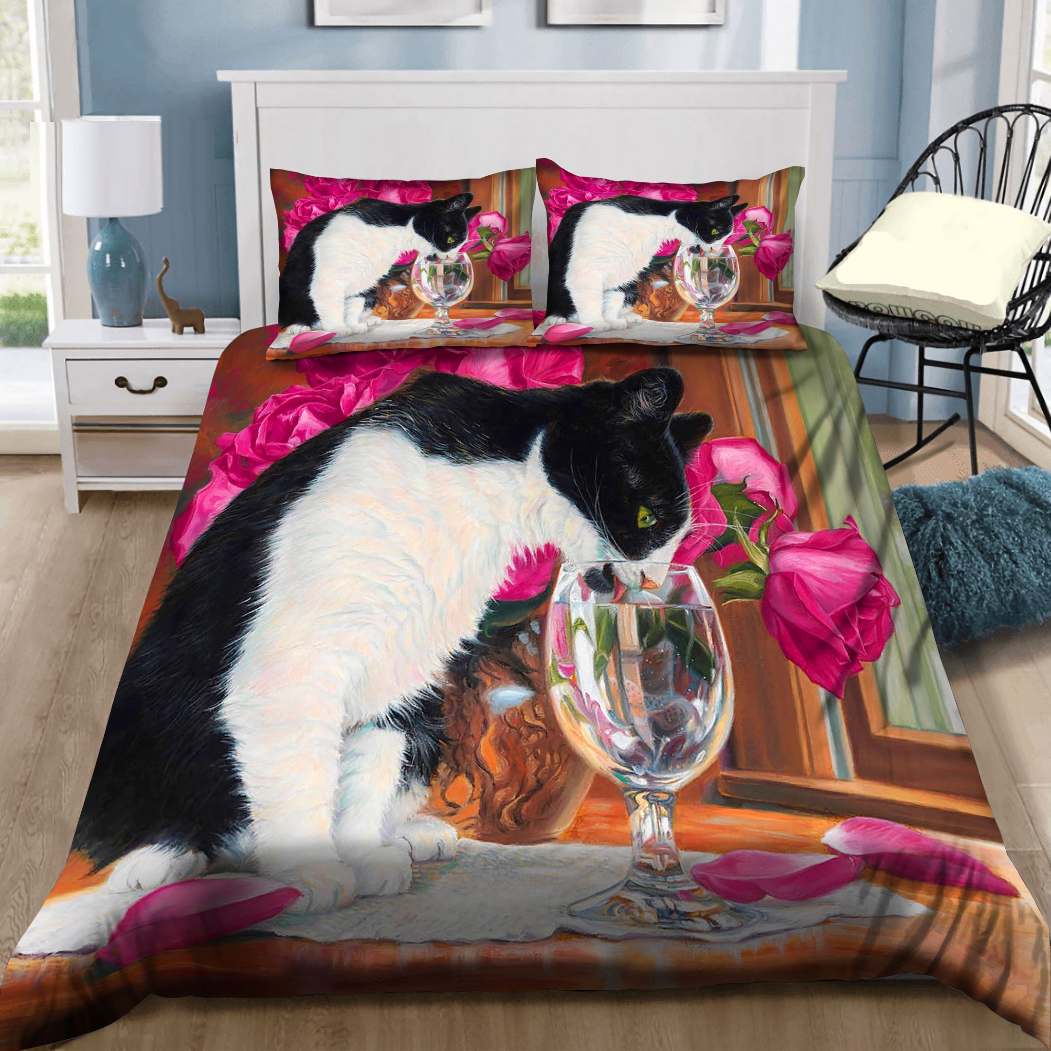 Cat Drink Fresh Water Bedding Set