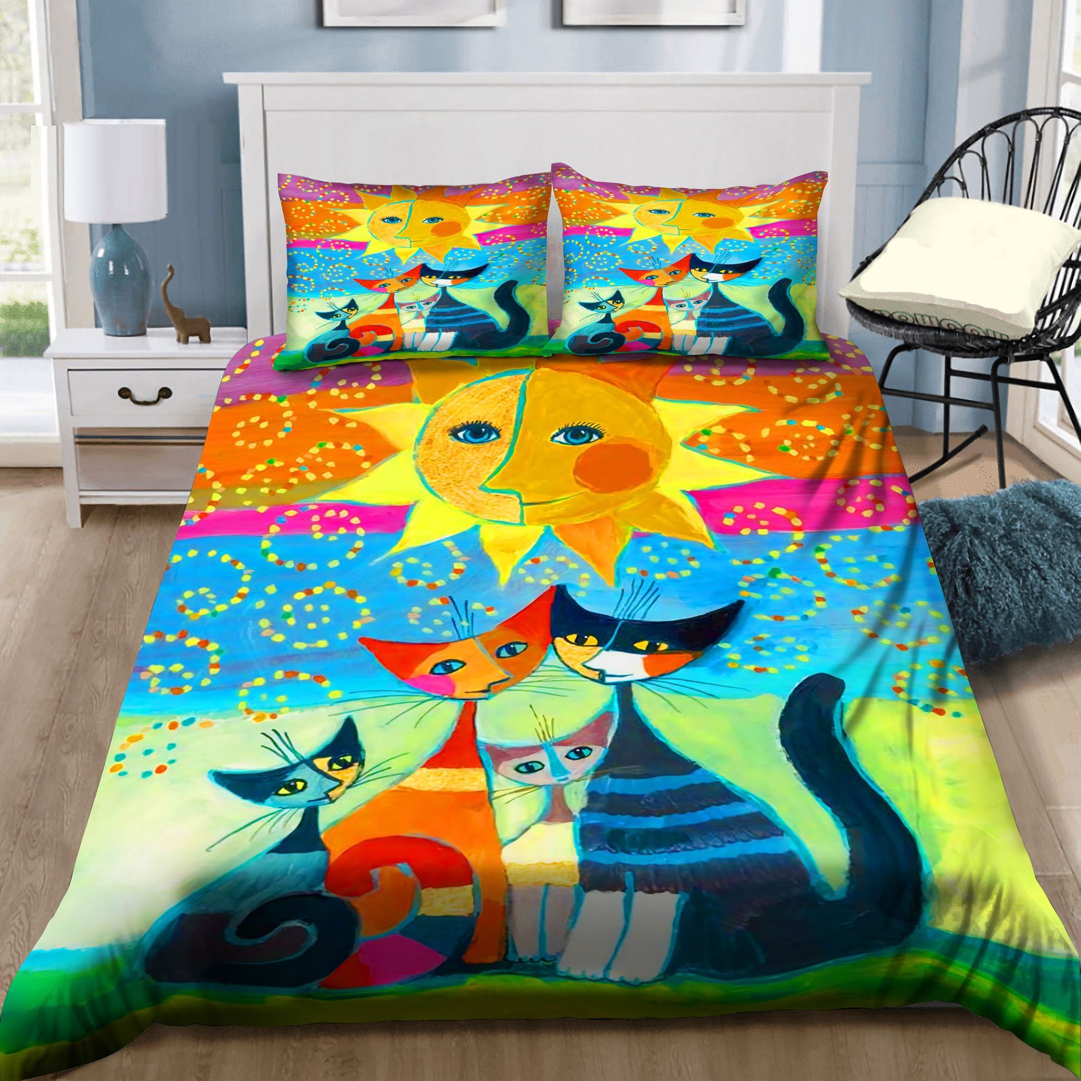 Cat Family And Sun Bedding Set