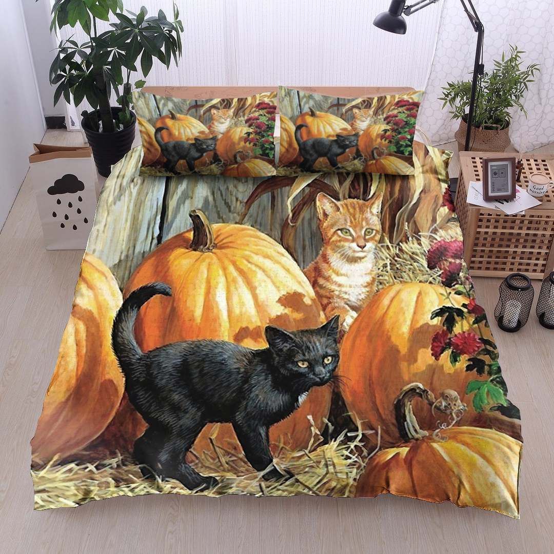 Cat Harvest Bedding Set
