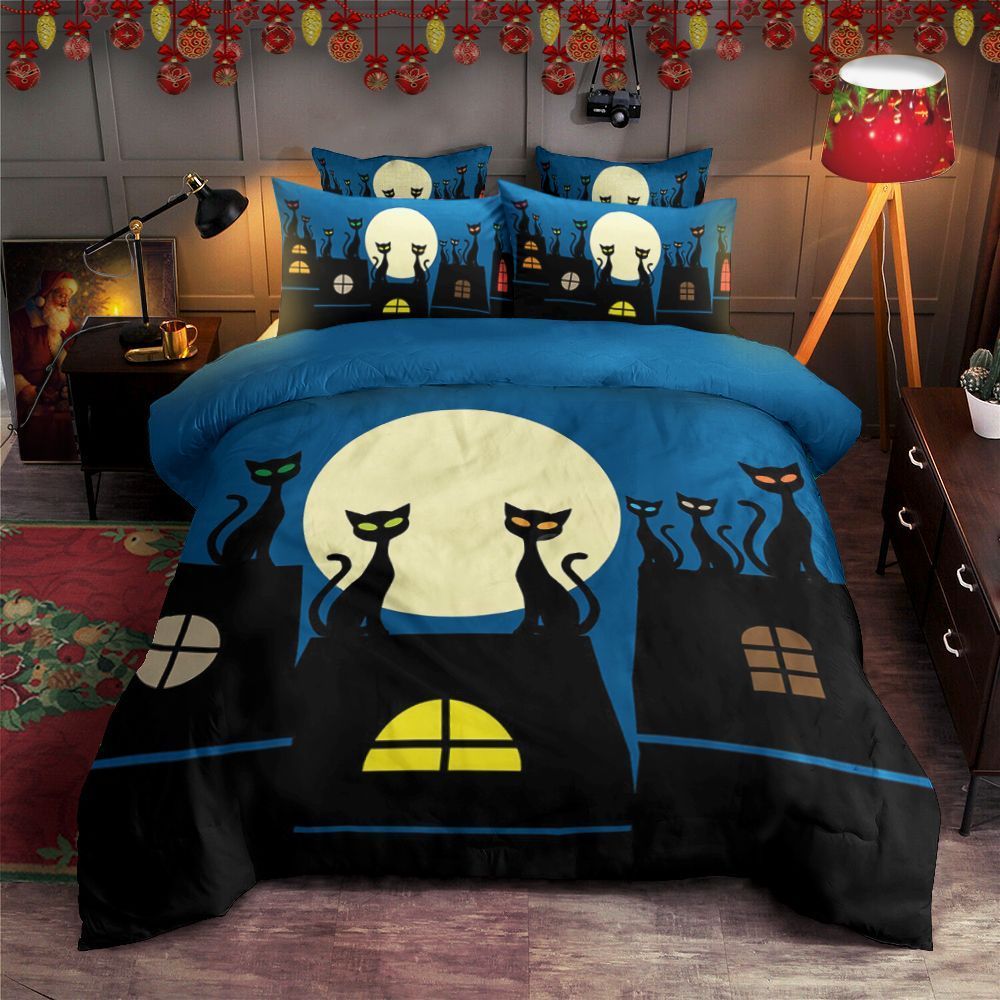 Cat In The Night Bedding Set
