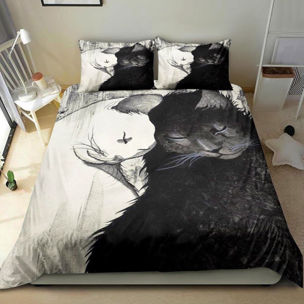 Cat Love Black And White Bedding Set