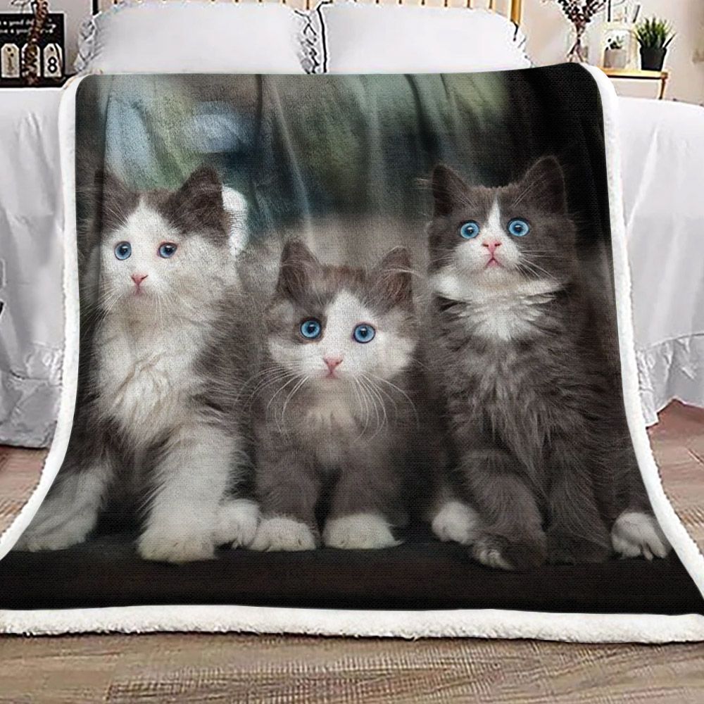 Cat Sherpa Fleece Blanket