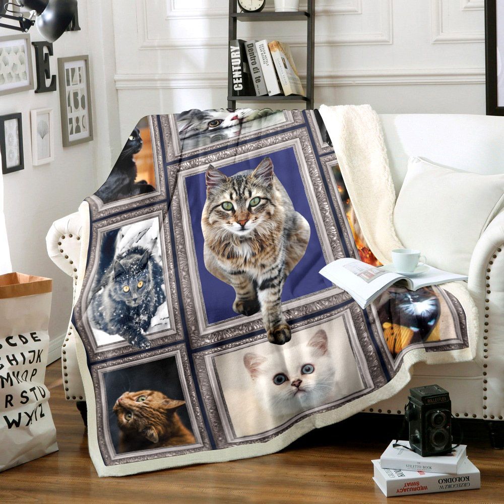 Cat Sherpa Fleece Blanket