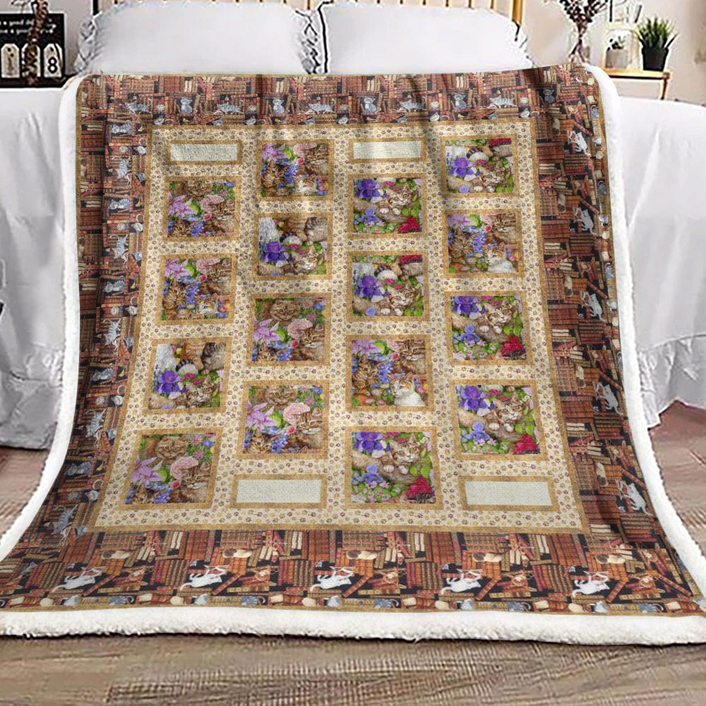 Cat Reading Book Sherpa Fleece Blanket