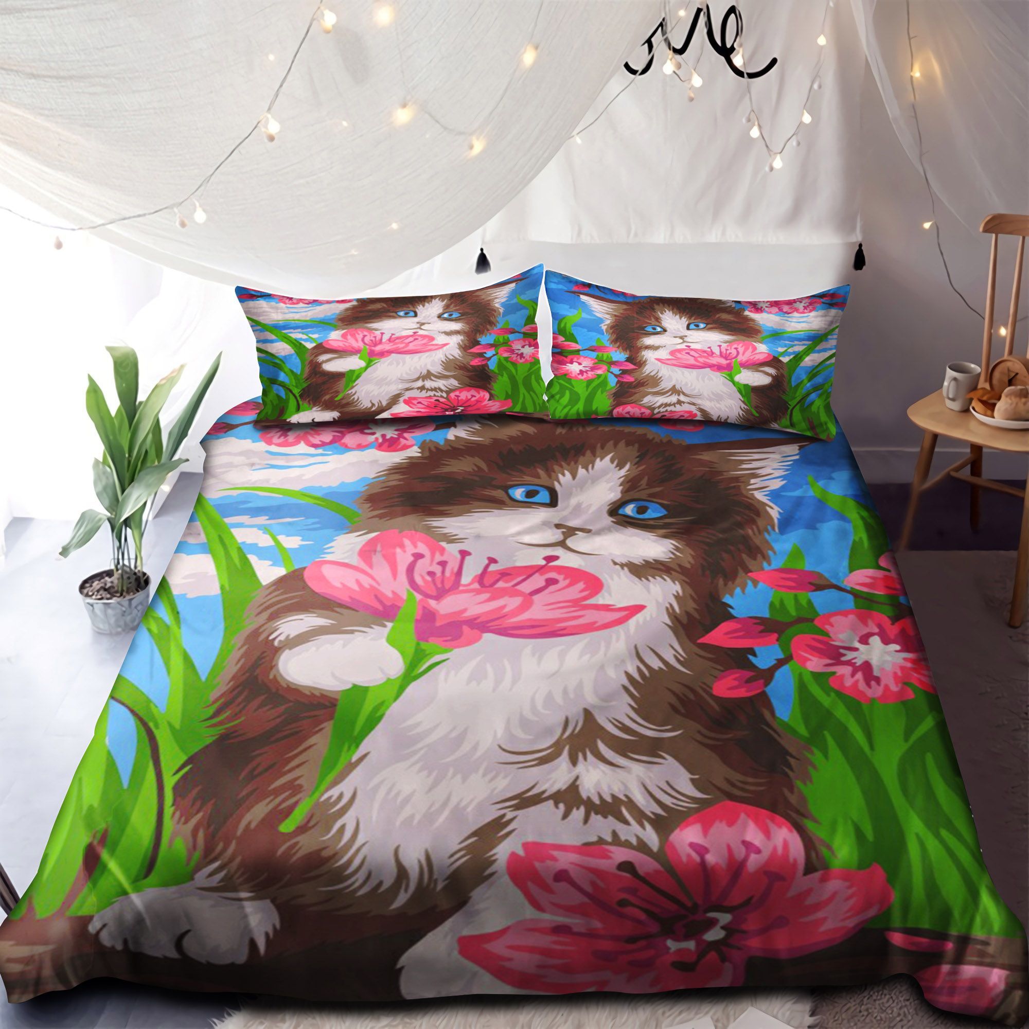 Cat With Flowers Bedding Set