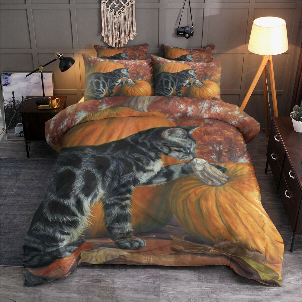 Cat With Pumpkin Bedding Set