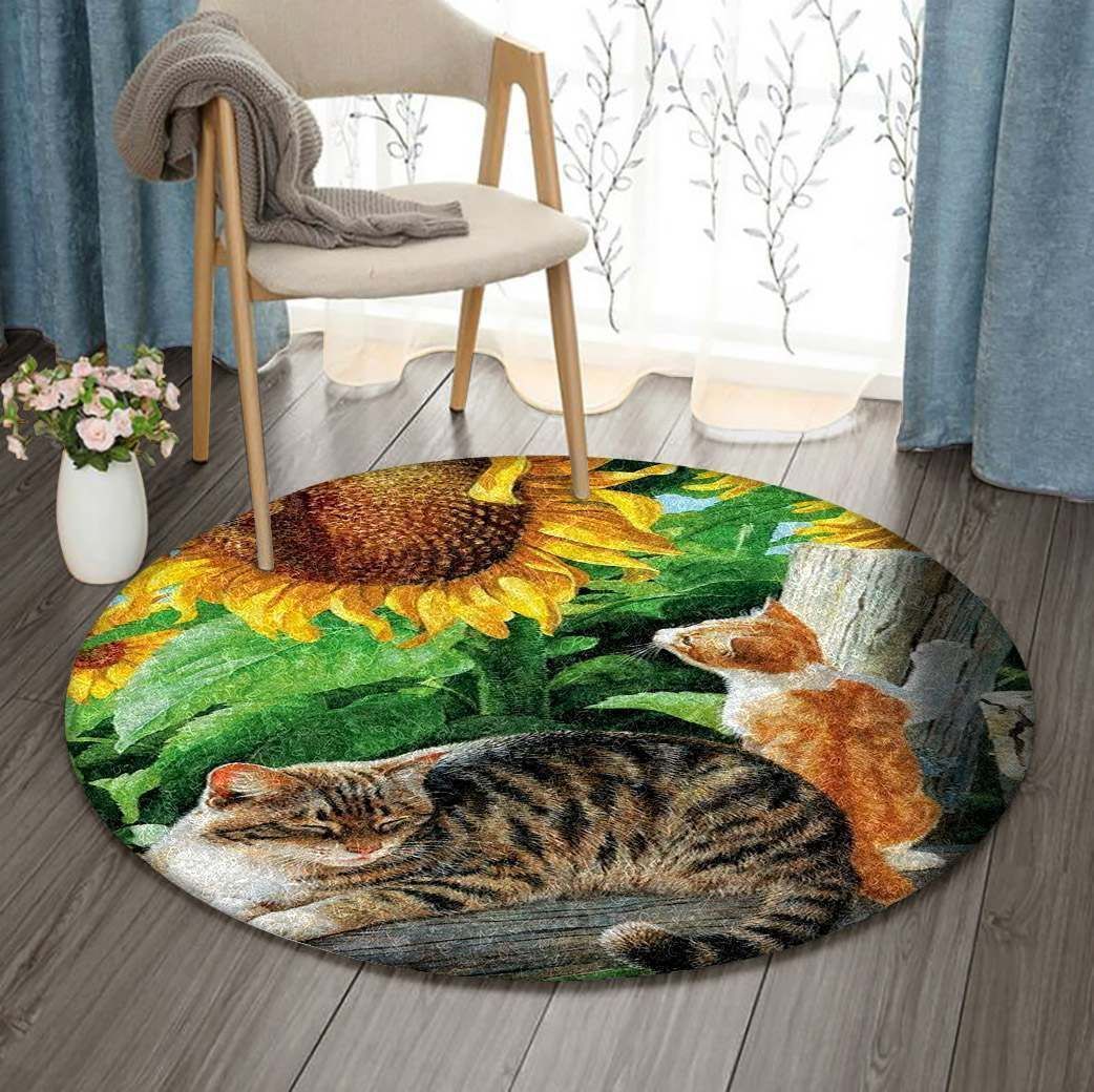 Cat With Sunflower Round Carpet
