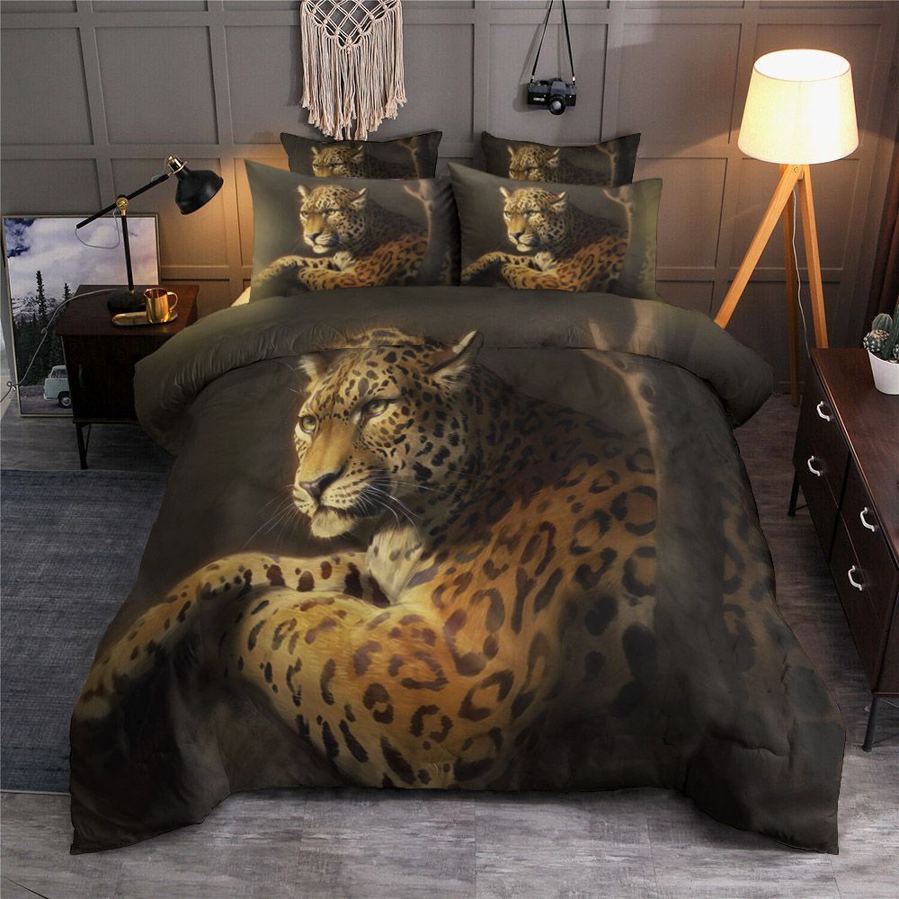 Catamancer Leopard Bedding Set