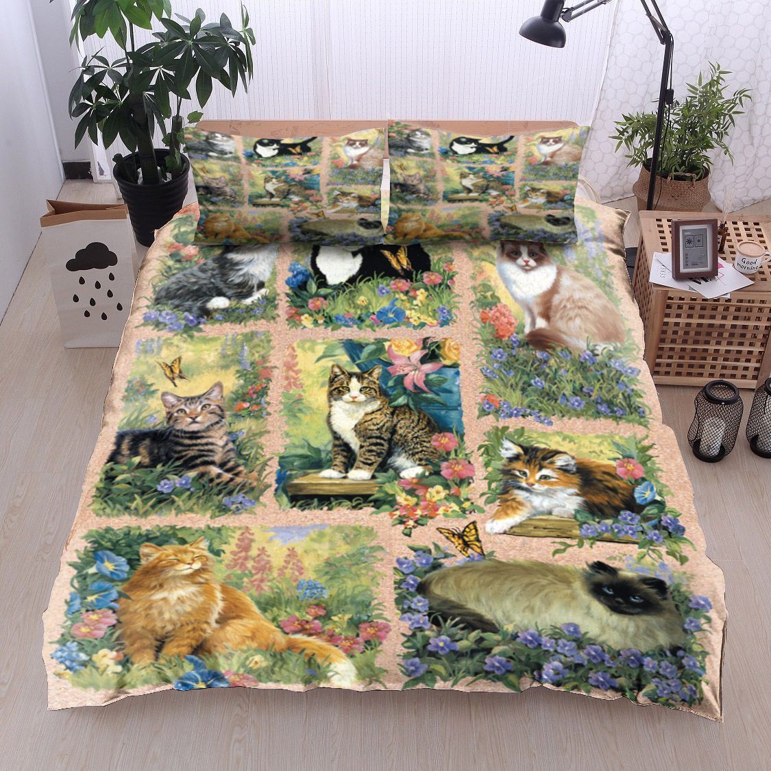Cats Garden Bedding Set
