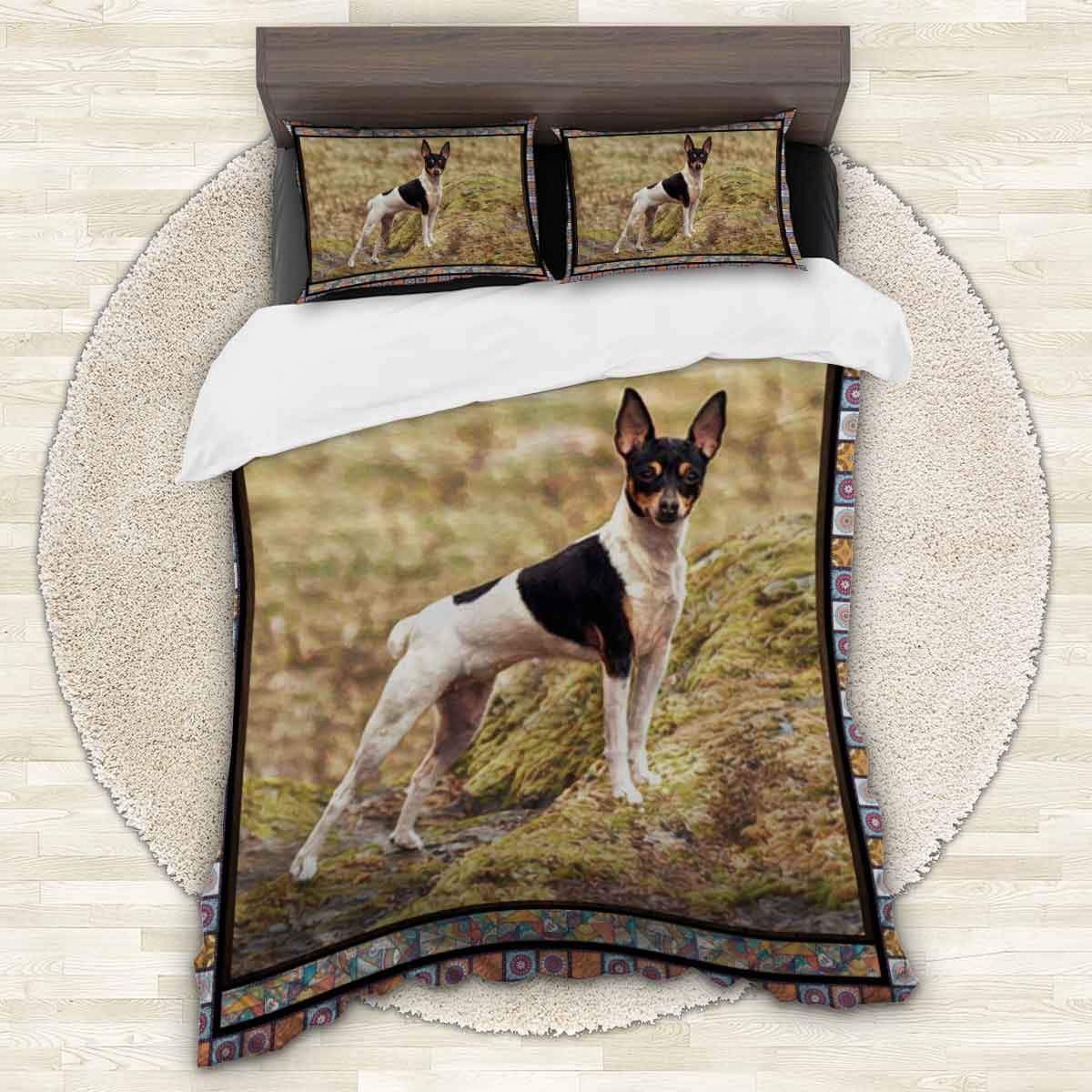 Caucasian Shepherd Dog Look Bedding Set