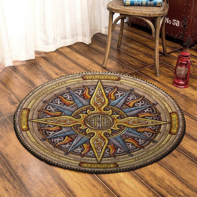 Celtic Compass Round Carpet