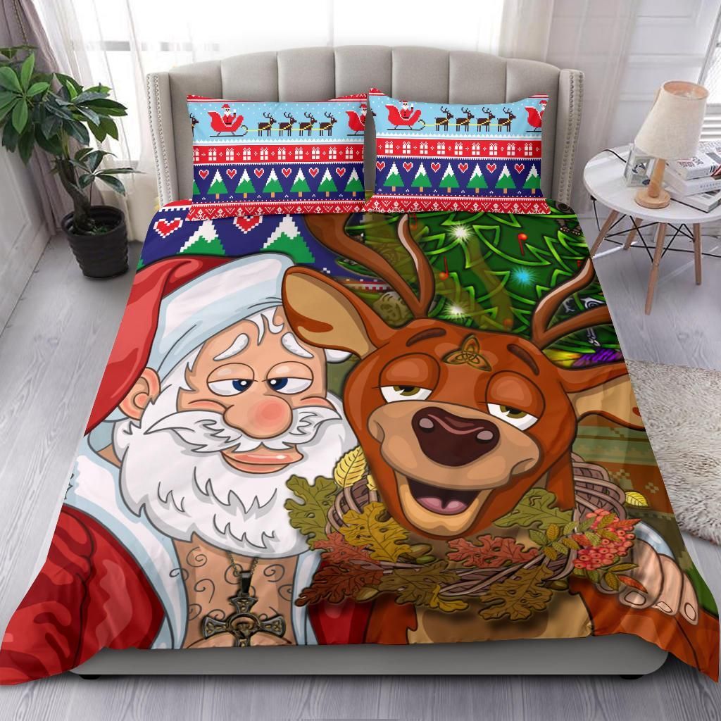 Celtic Style Drunk Santa And Deer Shamrock St. Patrick’s Day Bedding Set