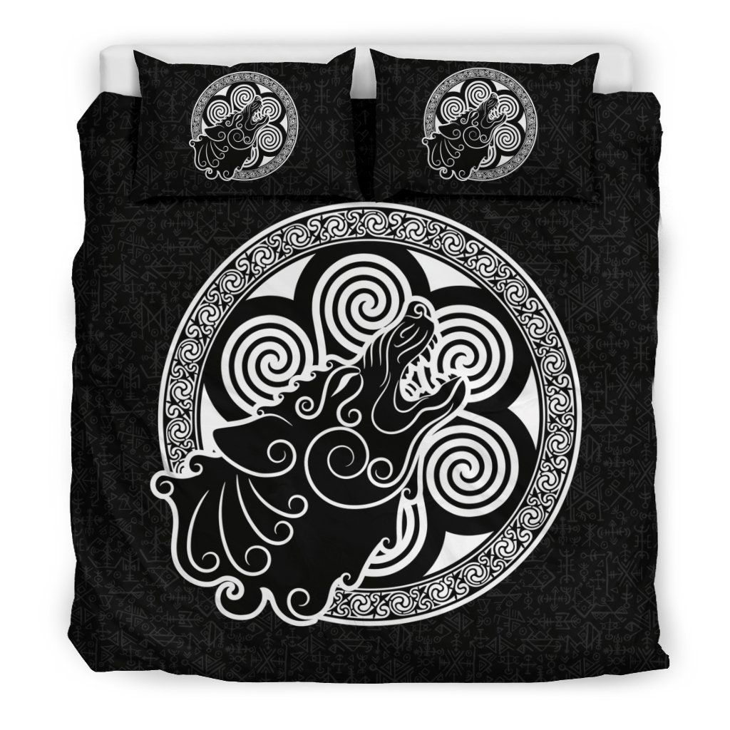 Celtic Wolf Textured Circle Bedding Set