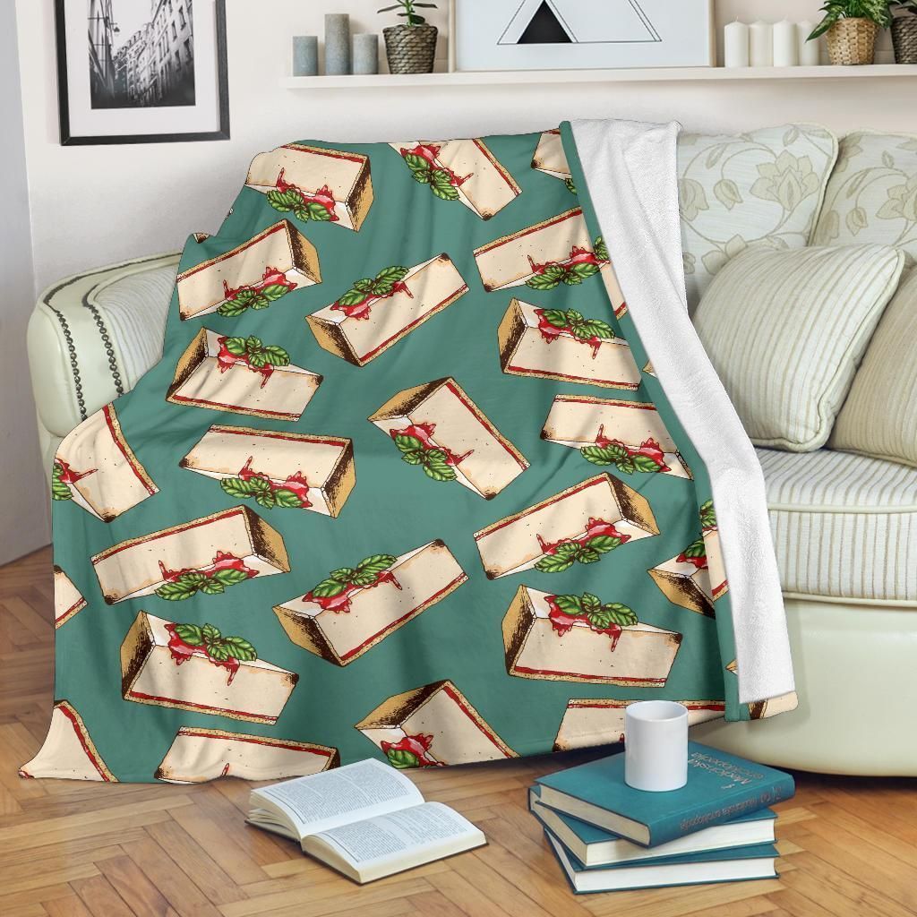 Cheesecake Pattern Print Design Green Fleece Blanket